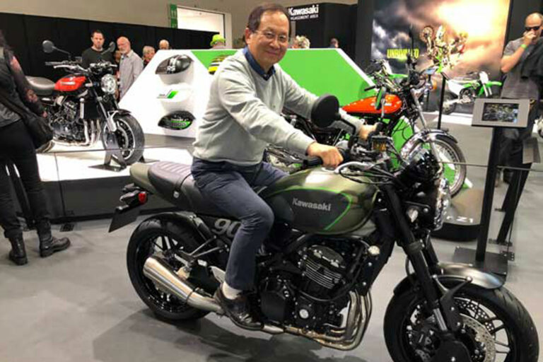 David-Kho-Revv-Bike-founder-at-intermot-2018-min
