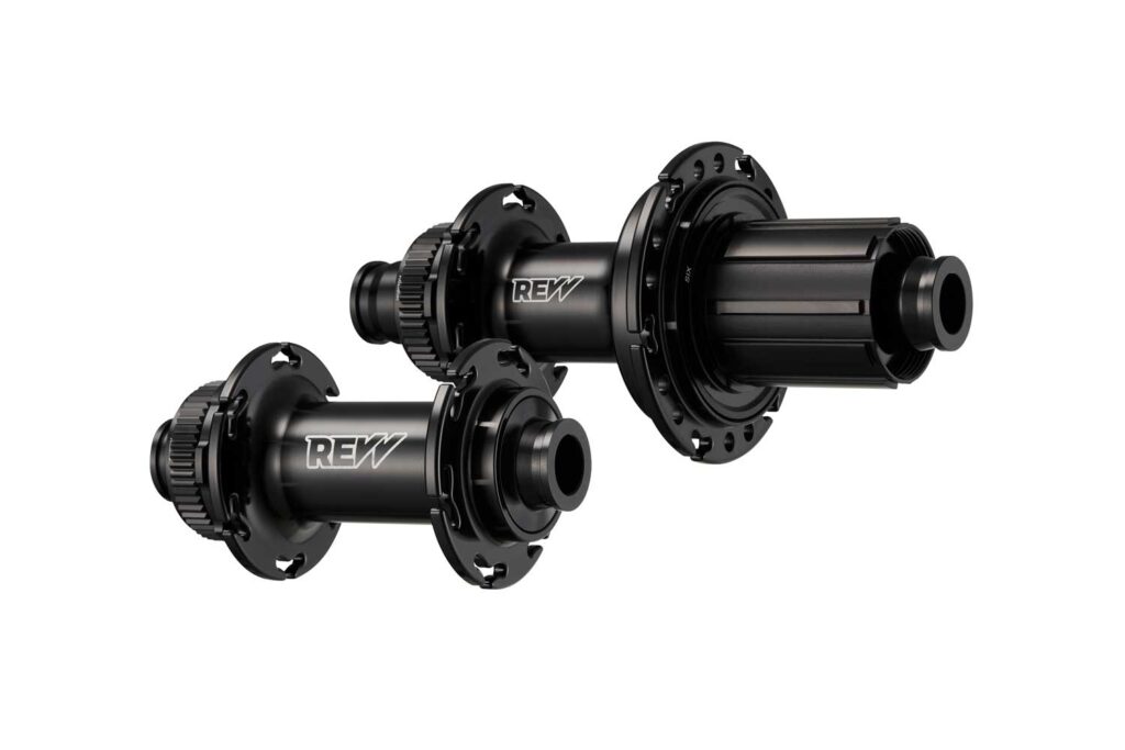 REVV RX 230B HUB SET Berd